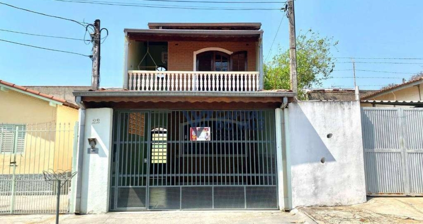 Casa com 4 dormitórios à venda, 197 m² por R$ 627.000 - Vila Industrial - São José dos Campos/SP
