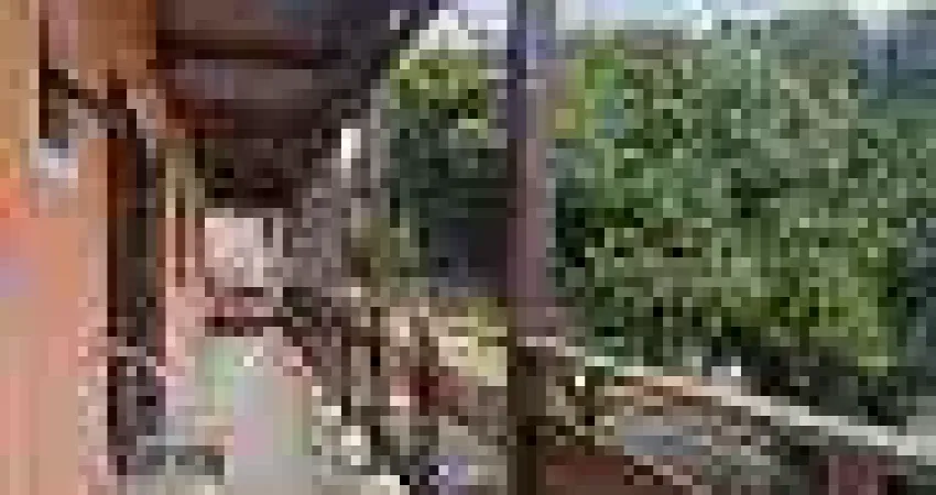 Sobrado com 4 dormitórios à venda, 182 m² por R$ 638.000 - Residencial União - São José dos Campos/SP