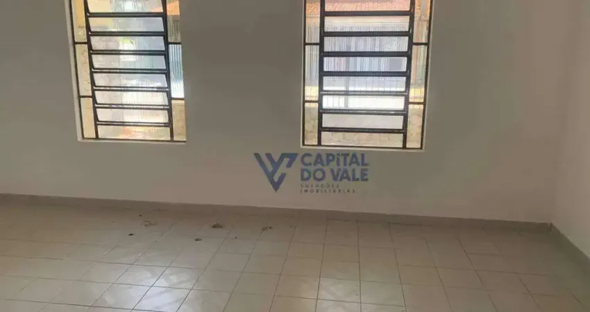 Casa com 3 dormitórios à venda, 108 m² por R$ 700.000,00 - Bosque dos Eucaliptos - São José dos Campos/SP