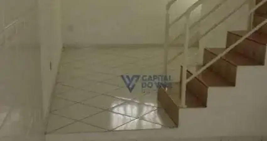 Sobrado com 3 dormitórios à venda, 125 m² por R$ 590.000 - Jardim das Indústrias - São José dos Campos/SP