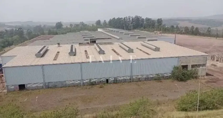 Terreno + Estrutura completa metálica de um Galpão de 30.681,40 m² de construção à venda próximo  -
