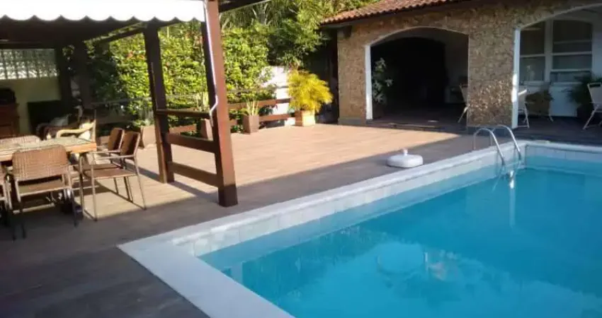 Casa em condomínio fechado com 4 quartos à venda na Rua Fritz Feigl, Jacarepaguá, Rio de Janeiro