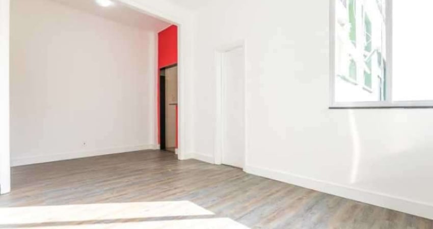Apartamento à venda na Avenida Mem de Sá, Centro, Rio de Janeiro