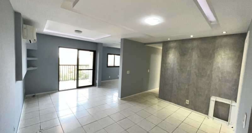 Apartamento com 3 quartos à venda na Estrada dos Bandeirantes, Jacarepaguá, Rio de Janeiro