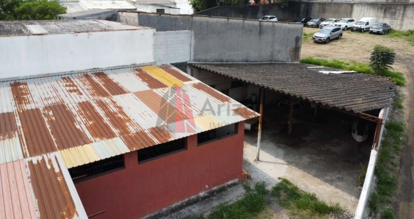 Barracão com 200m² para alugar em Mogi das Cruzes