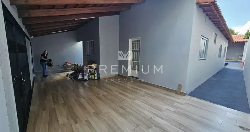 Casa com 3 quartos à venda no Presidente Roosevelt, Uberlândia 