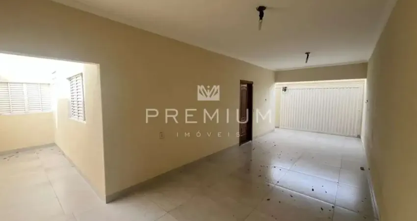 Casa com 3 quartos à venda no Conjunto Segismundo Pereira, Uberlândia
