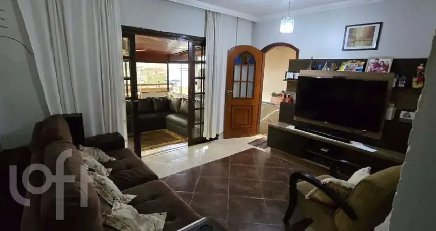 Casa com 3 quartos à venda na Rua Luar do Sertão, 1771, Capão Redondo, São Paulo