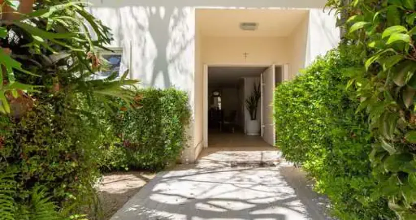 Casa no condomínio condominio jardim vitória regia para venda com 4 quartos, sendo 4 suítes , 873.75m²