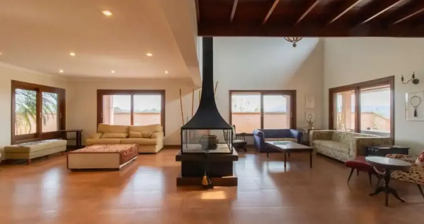 Casa em condomínio para venda com 7 quartos, sendo 7 suítes , 958m²