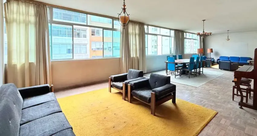 Apartamento para venda em copacabana com 4 quartos, sendo 1 suíte , 235m²