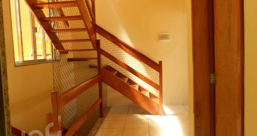 Casa com 3 quartos à venda na Sabino Barroso, 326, Vila Valqueire, Rio de Janeiro