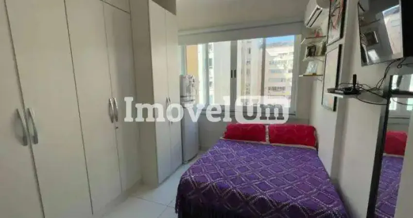 Kitnet / Stúdio à venda na Avenida Nossa Senhora de Copacabana, Copacabana, Rio de Janeiro