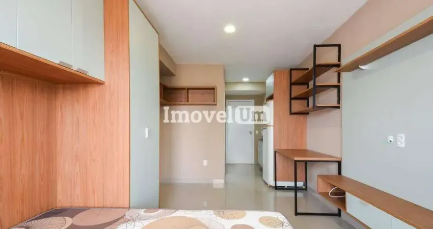 Kitnet / Stúdio à venda na Rua Fernão Dias, Pinheiros, São Paulo