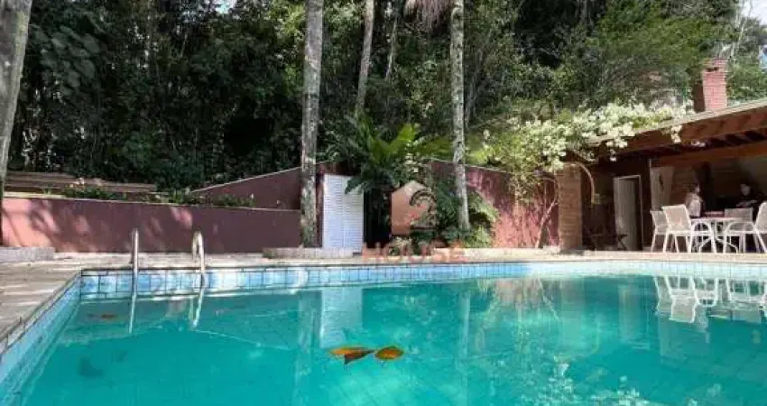Casa com 4 dormitórios à venda, 600 m² por R$ 4.000.000,00 - Condomínio Arujá Hills I e II - Arujá/SP
