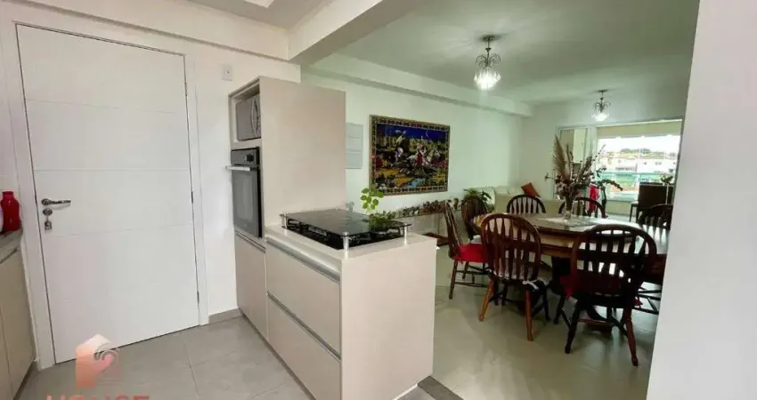 Apartamento com 3 dormitórios à venda, 102 m² por R$ 880.000,00 - Centro - Jacareí/SP