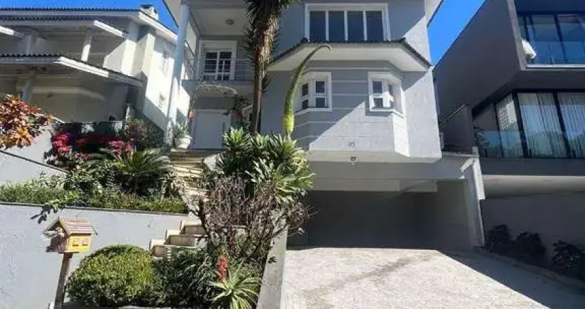 Casa com 5 dormitórios à venda, 400 m² por R$ 2.000.000,00 - Condomínio Arujá 5 - Arujá/SP