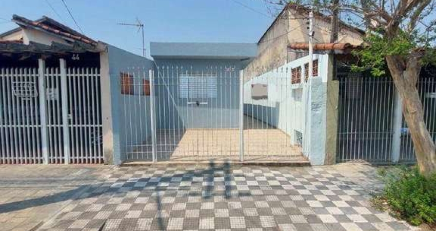 Casa com 2 dormitórios à venda, 63 m² por R$ 370.000,00 - Jardim Santa Maria - Jacareí/SP
