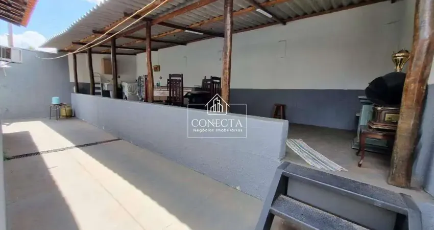 Casa em uberlândia, cidade jardim - 3 quartos, 1 suíte, 2 banheiros