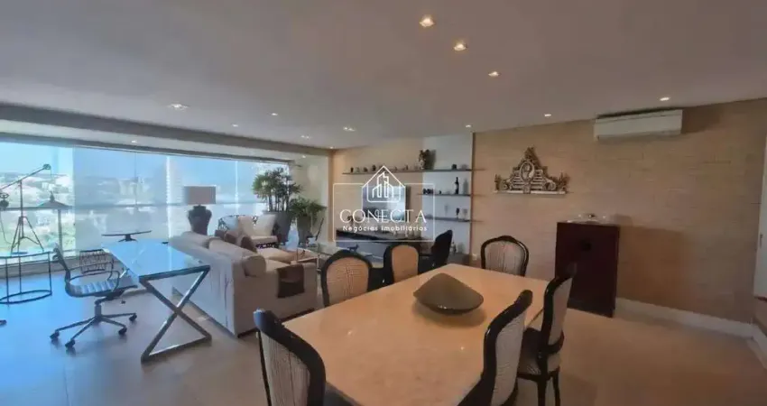 Apartamento no bairro copacabana em frente a portaria do praia clube com 126,98m², uma vista deslumbrante para clube.2 quartos sendo 01 suite