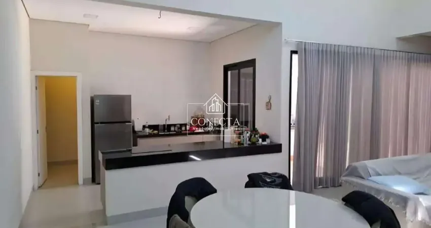 Casa em excelente localização do bairro vigilato pereira, com 190m² de área construída, area de lazer com piscina, 03 quartos sendo 01 suite