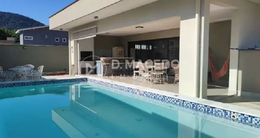 Casa para venda em Praia Da Lagoinha de 1044.00m² com 4 Quartos, 4 Suites e 4 Garagens