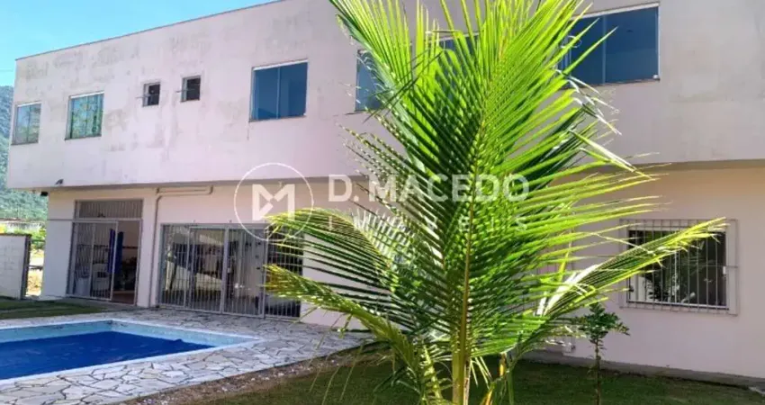 Casa para venda em Praia Da Lagoinha de 504.00m² com 10 Quartos, 2 Suites e 6 Garagens