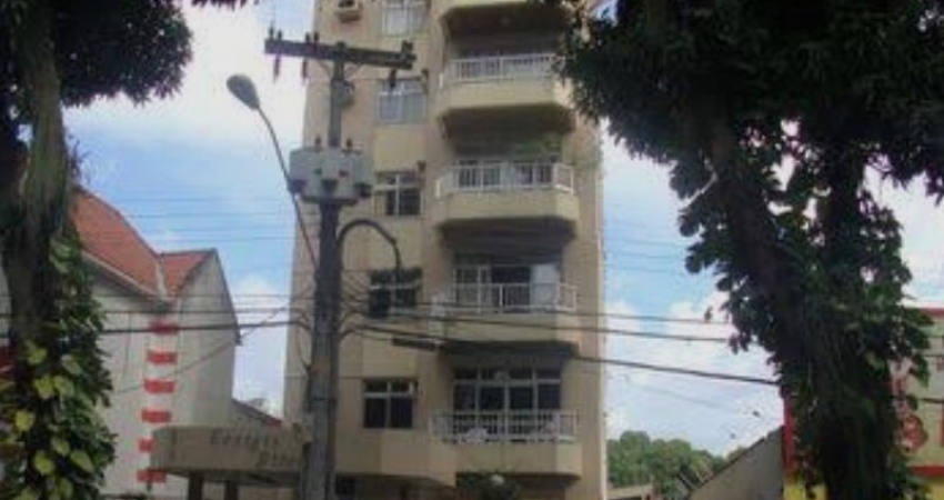 Alugo Apto Mobiliado na José Malcher