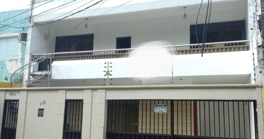 Casa com 6 quartos para alugar na Vila Linda, Umarizal, Belém