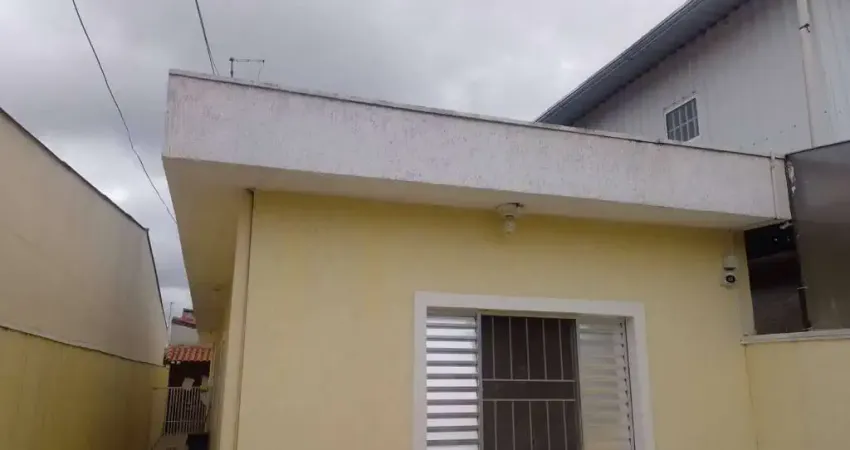 Casa em Suzano com Dois Dormitórios, duas Vaga próximo ao Centro de Suzano