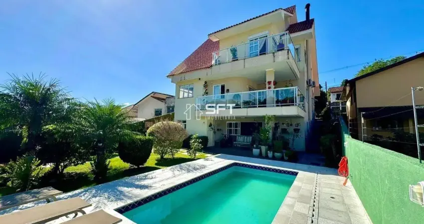 Casa com 4 quartos à venda na Rua Manoel Amálio de Souza, 335, Vista Alegre, Curitiba