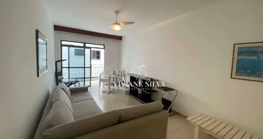 Apartamento na Praia do forte com 3 dormitórios à venda, 110 m² por R$ 650.000 - Praia do Forte - Cabo Frio/RJ