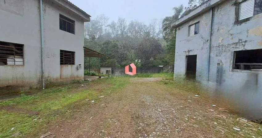 Riacho grande-sbc-sp>area comercial/industrial c/3500m2 ,c/ dois galpões/alvenaria c/ ac 300,0m2 cada c/ 1 andar cd+50 vagas estacionamento