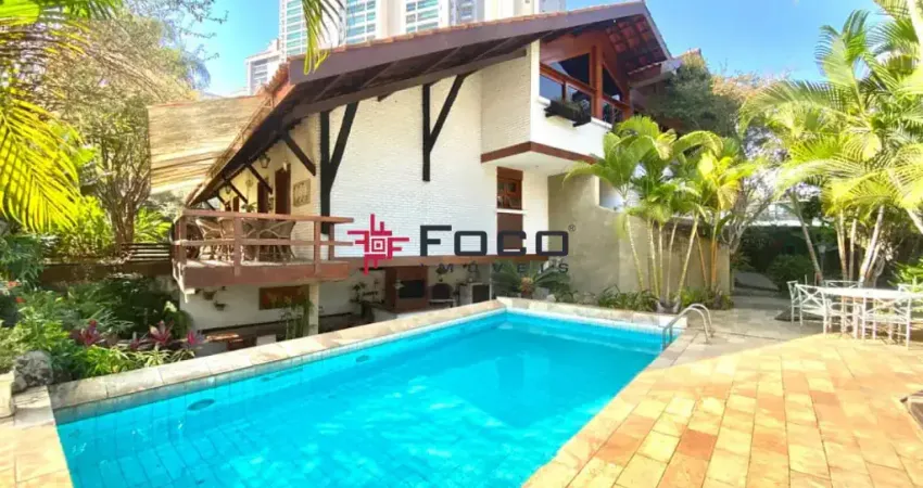 LT Casa / Condomínio Jd. Colinas / 06 Dormitórios / 520m² / São José dos Campos