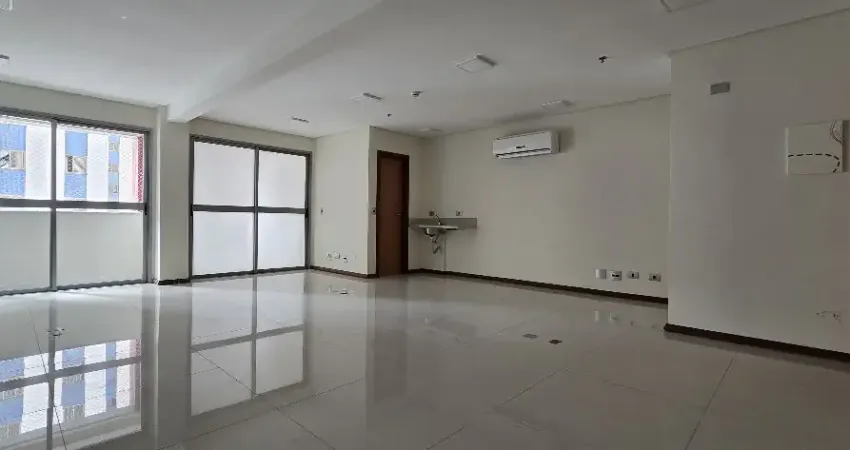 Sala comercial de 58m² para Locação no Jardim Aquarius