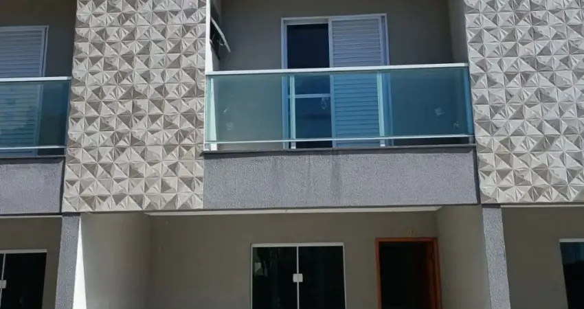 Casa em condomínio fechado com 3 quartos para alugar na Rua Lara, Centro, Mogi das Cruzes