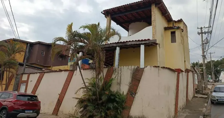 Sobrado para Venda em Mogi das Cruzes, Vila Paulista, 1 dormitório, 1 suíte, 2 banheiros