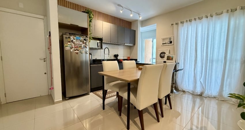 Lindo apartamento no Costa e Silva, suite + 1 quarto, 2 vagas de garagem, 65m2 privativos