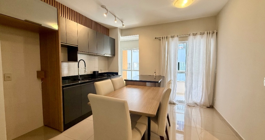 Lindo apartamento no Costa e Silva, suite + 1 quarto, 2 vagas de garagem, 65m2 privativos