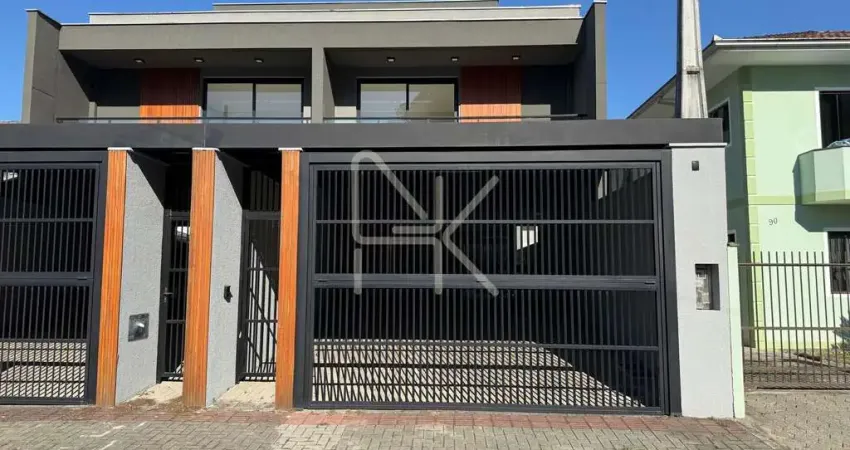 Sobrado Geminado à Venda com 3 Suítes e Quintal Amplo – Jardim Sofia / Bom Retiro, Joinville