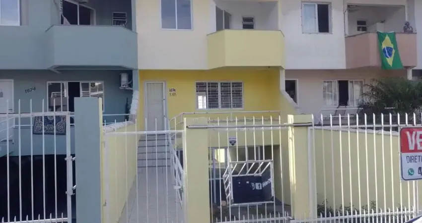 Casa com 3 quartos à venda na Rua Maria J&#250;lia da Luz, 1074, Jardim Cidade de Florianópolis, São José