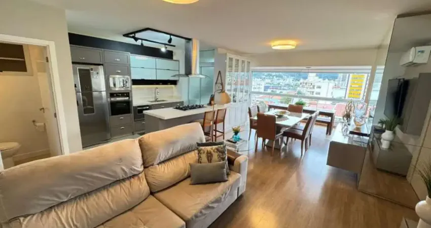 Apartamento com 3 quartos à venda na Rua São Ludgero, 1494, Barreiros, São José