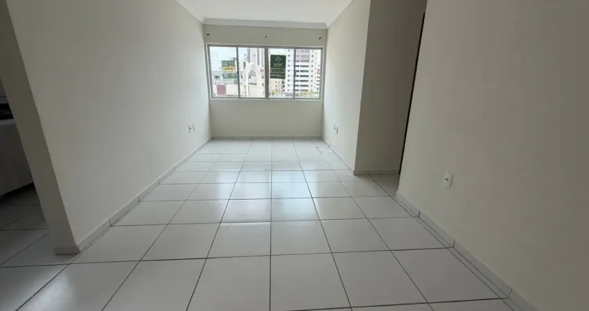 Apartamento 2 quartos sendo 1 suíte no 2 andar escada dom 1 vaga de garagem