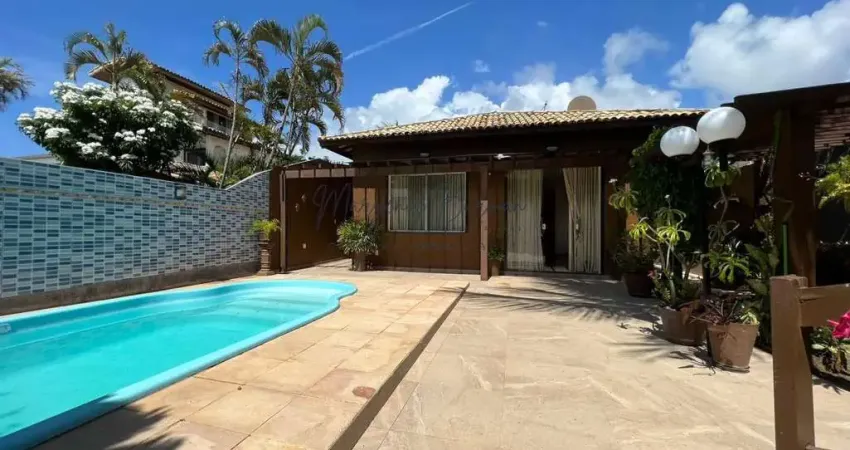 Casa para Venda em Lauro de Freitas, Miragem, 5 dormitórios, 2 suítes, 5 banheiros, 2 vagas