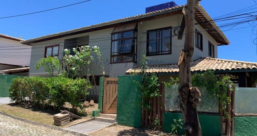 Casa em Condomínio para Venda em Lauro de Freitas, Buraquinho, 4 dormitórios, 1 suíte, 3 banheiros, 4 vagas