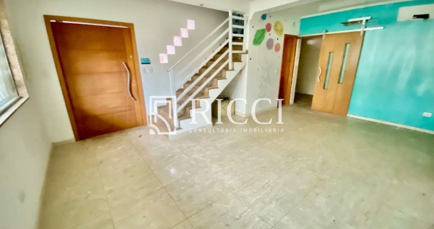 CASA A VENDA COM CHURRASQUEIRA