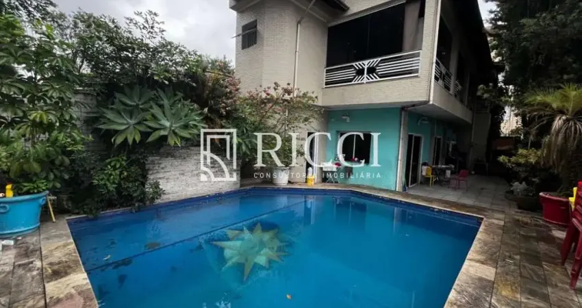 Casa com 3 quartos à venda no Estuário, Santos