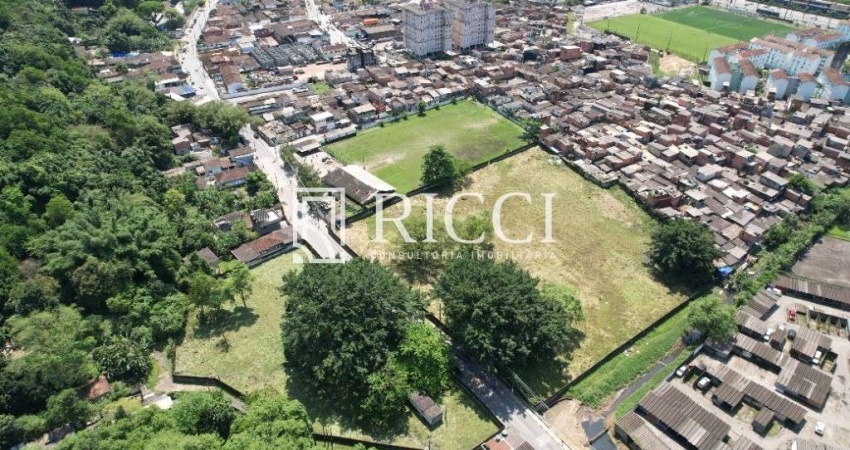 Terreno comercial à venda no Saboó, Santos 