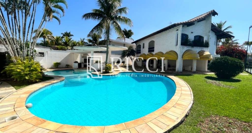 COMPRAR CASA ESPETACULAR 4 SUÍTES NO JARDIM ACAPULCO (OPORTUNIDADE) !!!