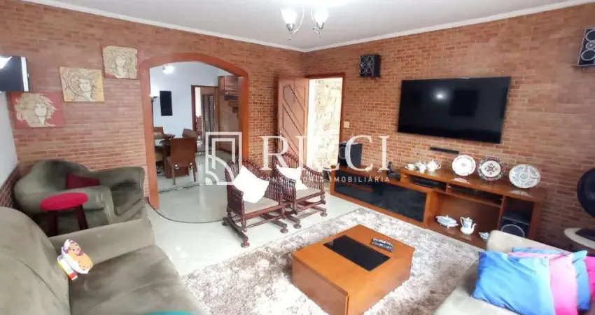 COMPRAR CASA A 2 QUADRAS DA PRAIA, 3 DORMITÓRIOS SENDO 1 SUÍTE !!!